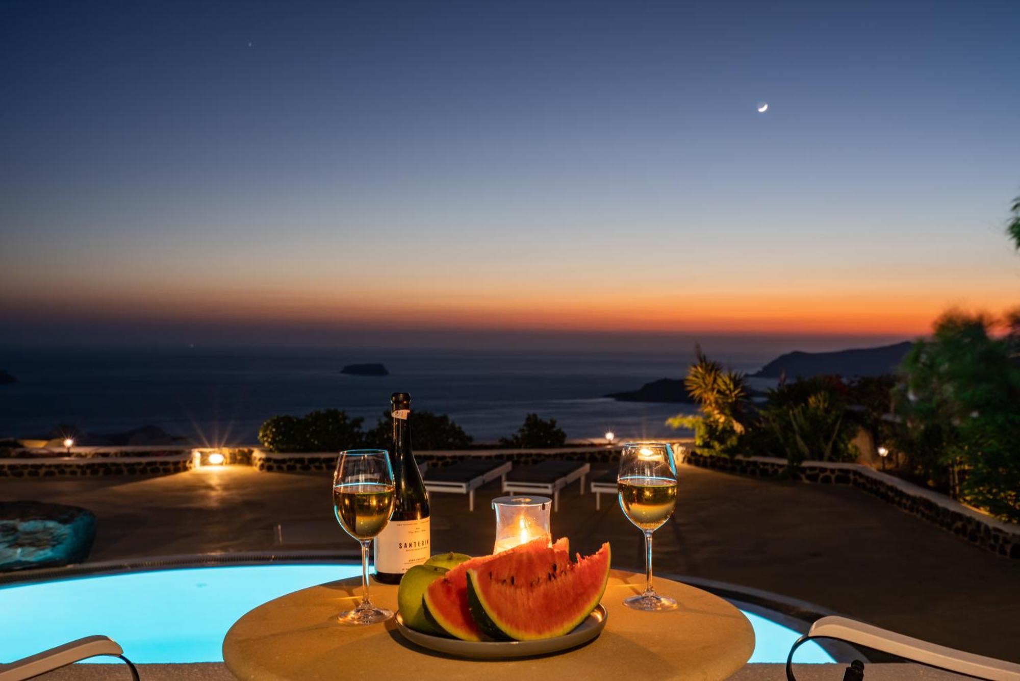 Villa Oinos - Sunset Views Ormos Athinios Екстер'єр фото