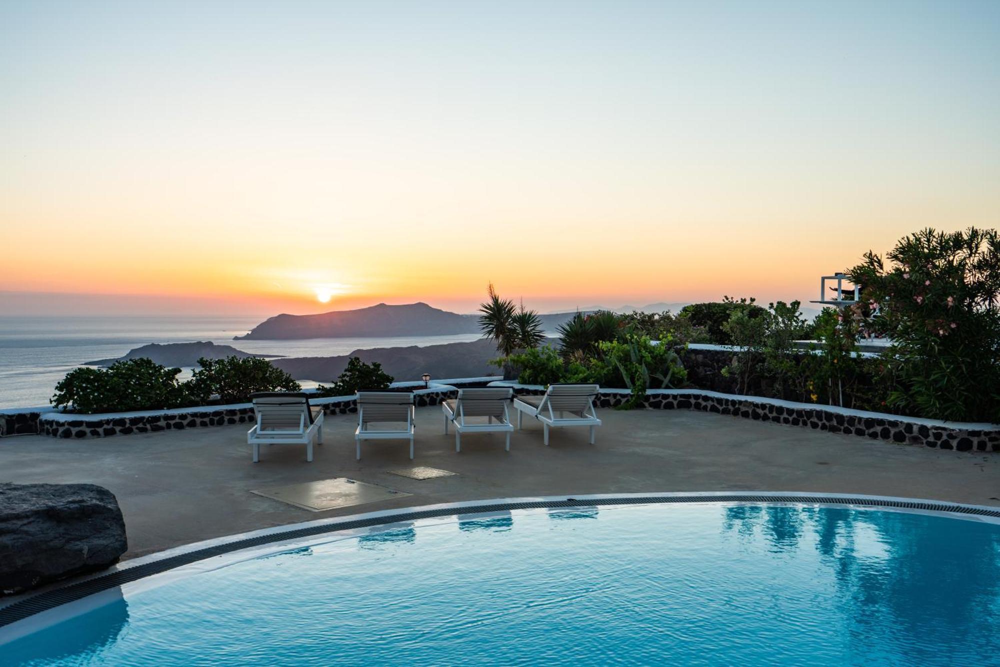 Villa Oinos - Sunset Views Ormos Athinios Екстер'єр фото